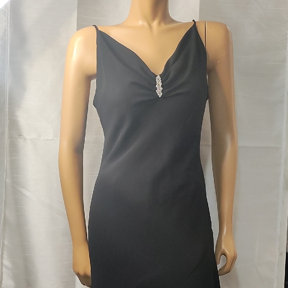 Betsy & Adam‎ Black Dress with Rhinestone Accent